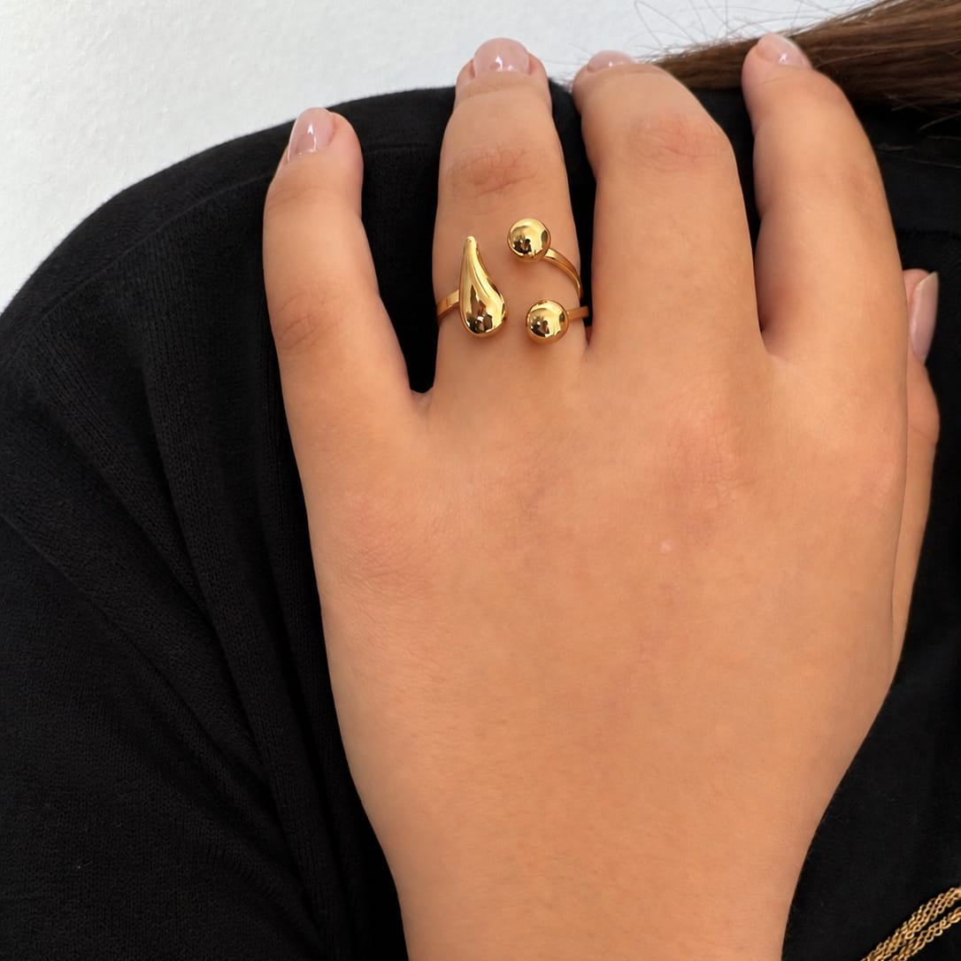 MAELYS - Bague ajustable dorée au design goutte