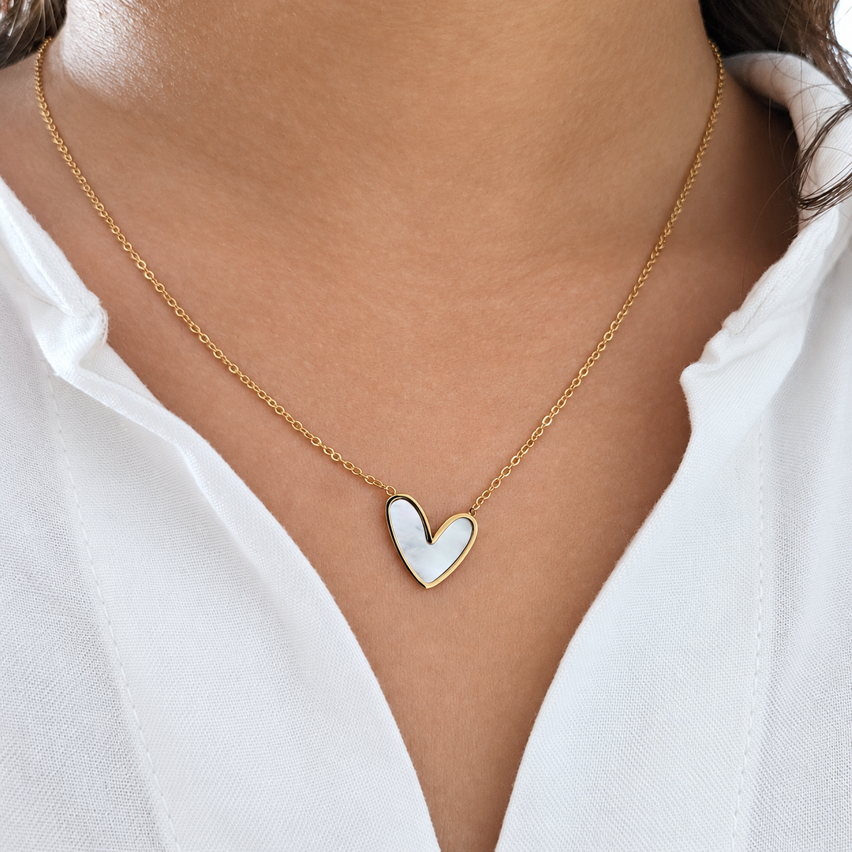AMORE – Collier cœur en acier inoxydable doré