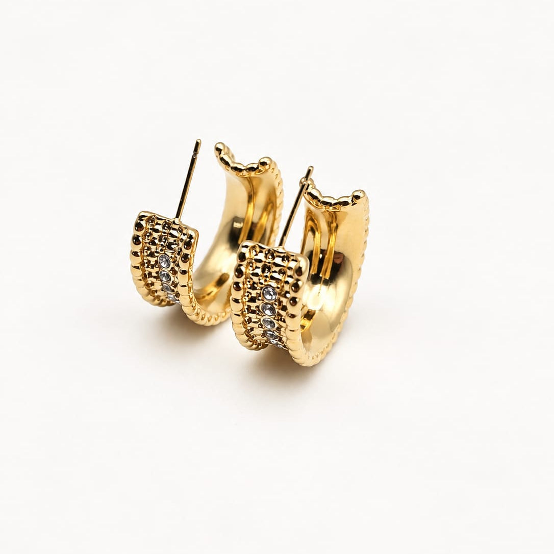 ALBA- Boucles d’oreilles  dorées ornées de zircons