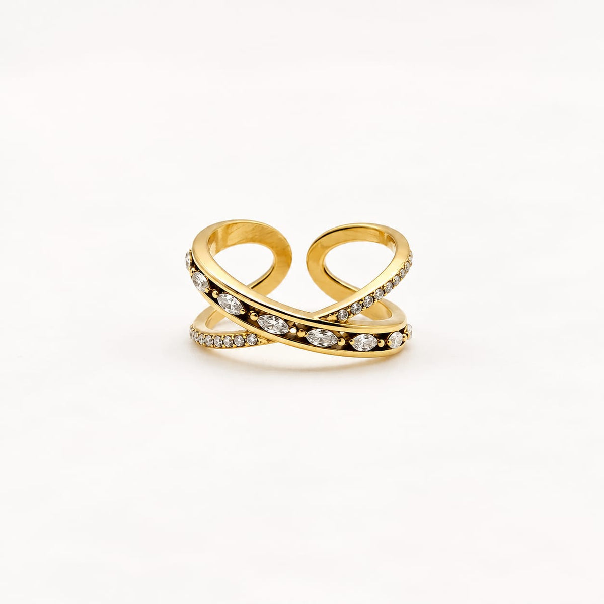 ALIA – Bague ajustable dorée croisée à strass