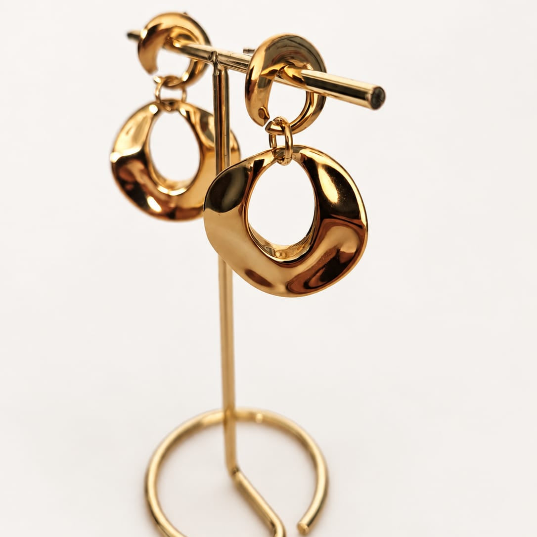 SOLÉANE – Boucles d’oreilles dorées ovales