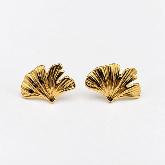 Ginkgo – Boucles d’oreilles dorées motif feuille
