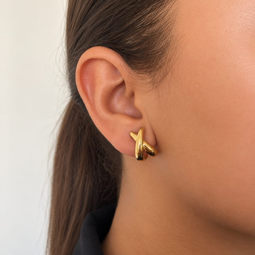 AURA – boucles d'oreilles  croisées dorées