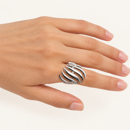 ONDINE – Bague argentée ajustable effet vagues